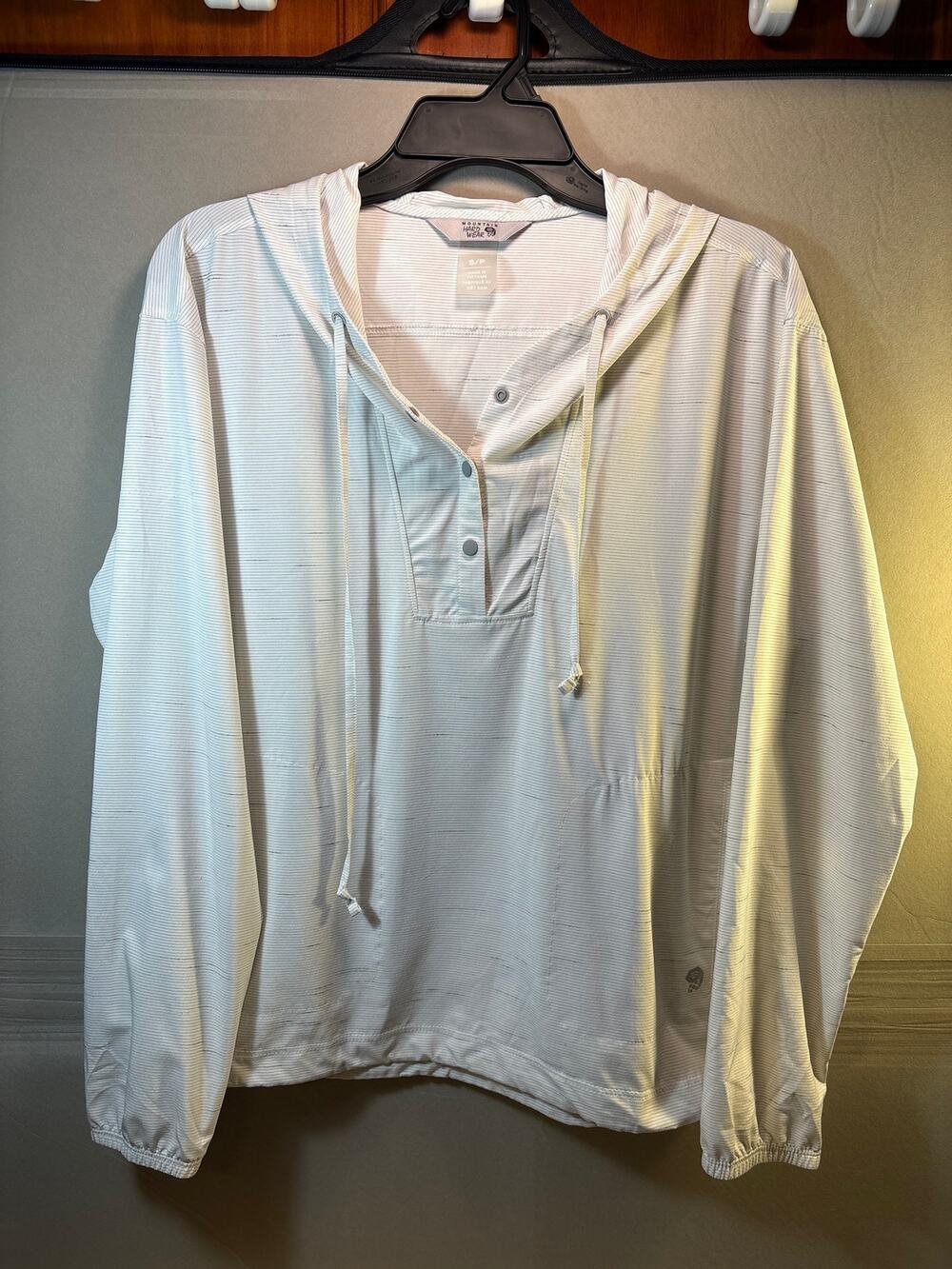 Mountain Hardware Kor Preshell Hoodie Women's size small